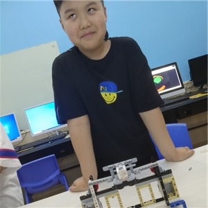 EV3—学生作品