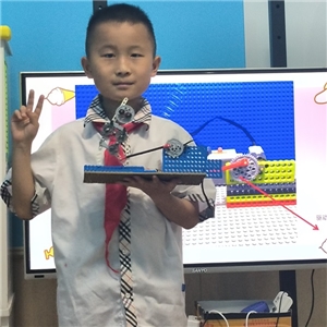 乐高9686—学生作品